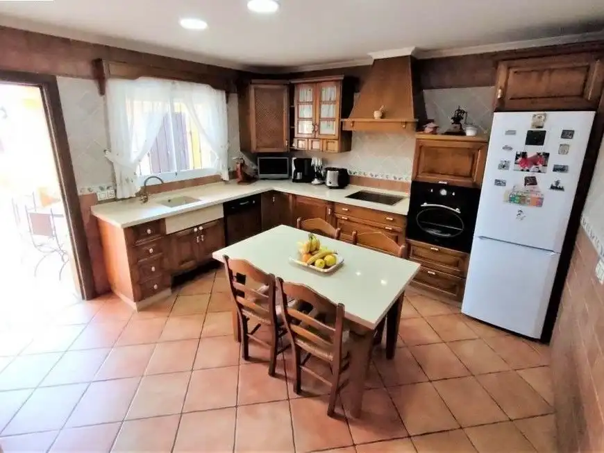 Casa o xalet en venda a Urbanización C.R.las Palomas, Las Lagunas - Campano
