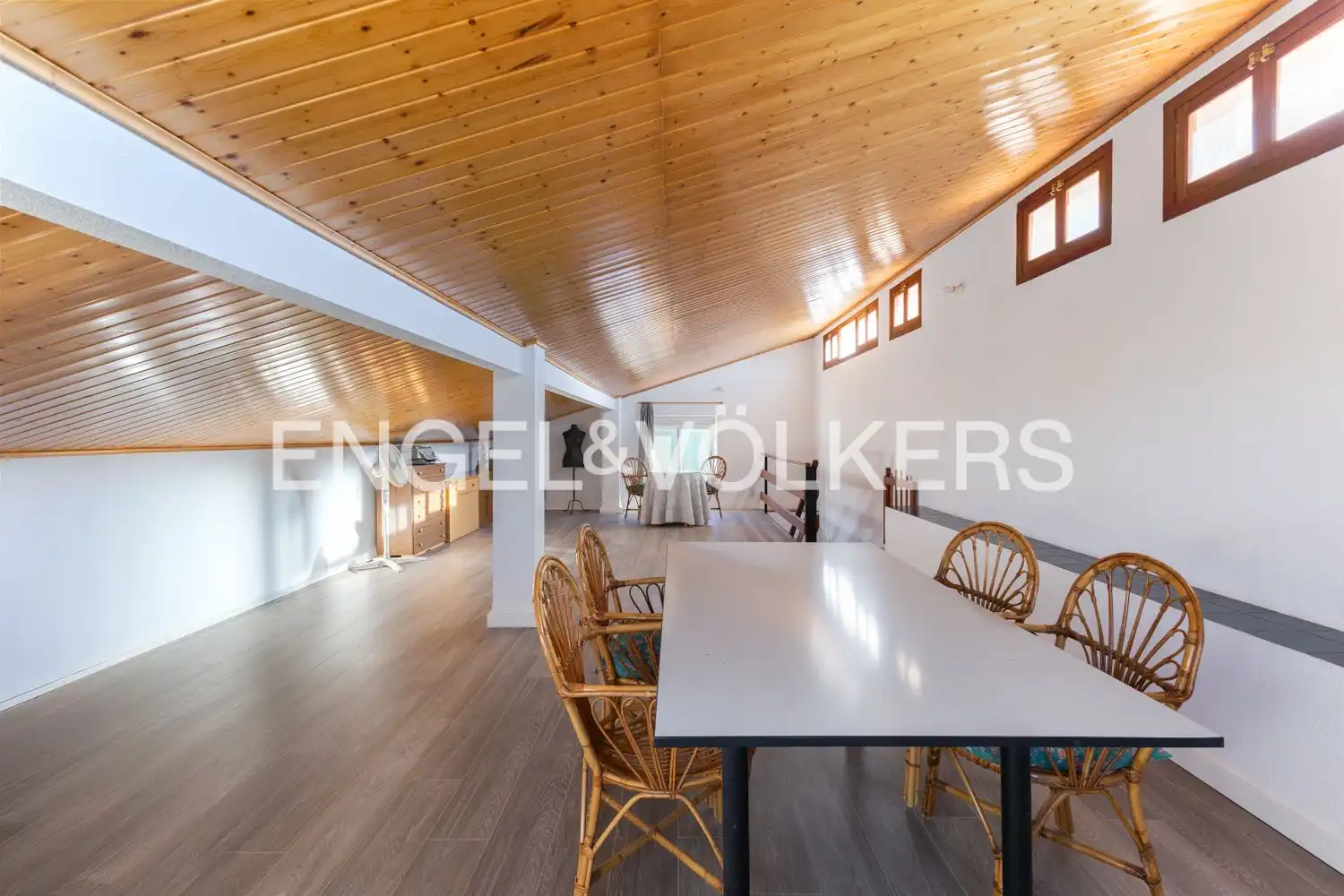 Comedor de Casa o chalet en venta en Pedralba con Calefacción, Jardín privado y Terraza