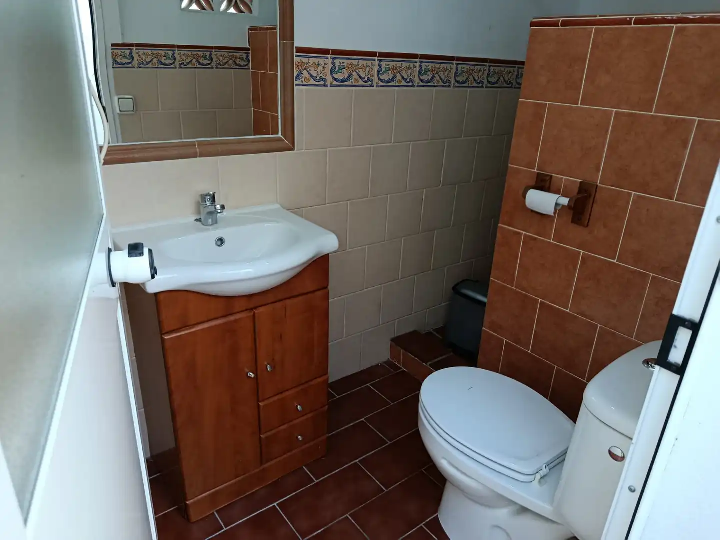 Bathroom of Detached homes for rent in Villanueva del Trabuco  with Furnished, Oven and Washing machine
