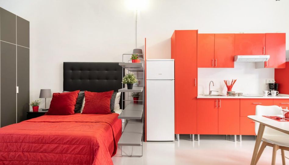 Estudio de alquiler en Pueblo Nuevo - Imagen 4