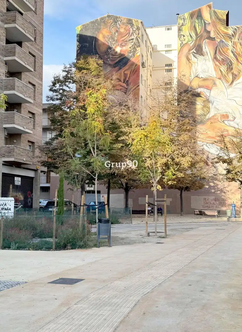 Aparcament de Local en venda en Lleida