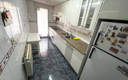 Kitchen of Flat for sale in  Madrid Capital  with Heating, Terrace and Furnished