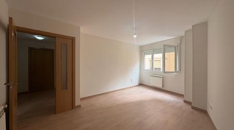 Foto 3 de Apartamento en venta en  Soria, 15, Santa Catalina - Ferial, Aranda de Duero