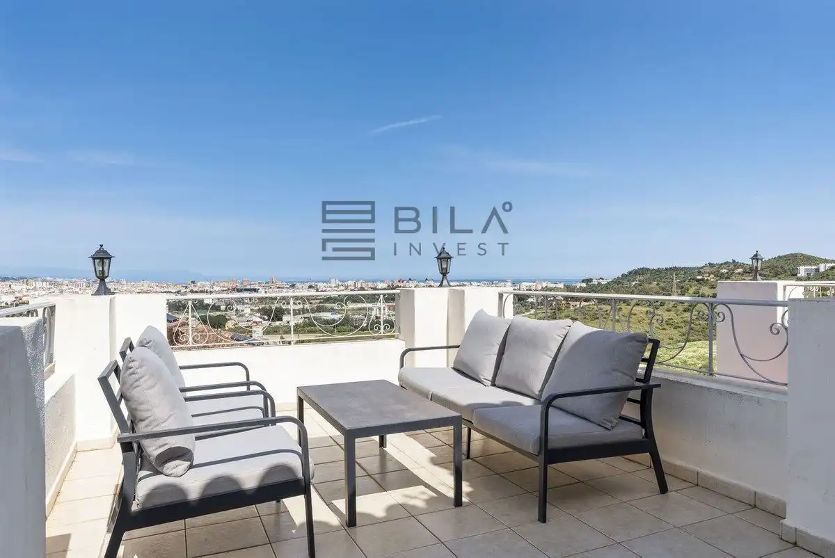Chalet con piscina en venta en Cerros del Aguila, imagen 31