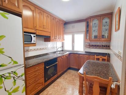 Cuina de Pis en venda en Gijón  amb Calefacció i Parquet
