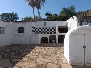 Chalet en venta en Pueblo Acantilado - Lanuza