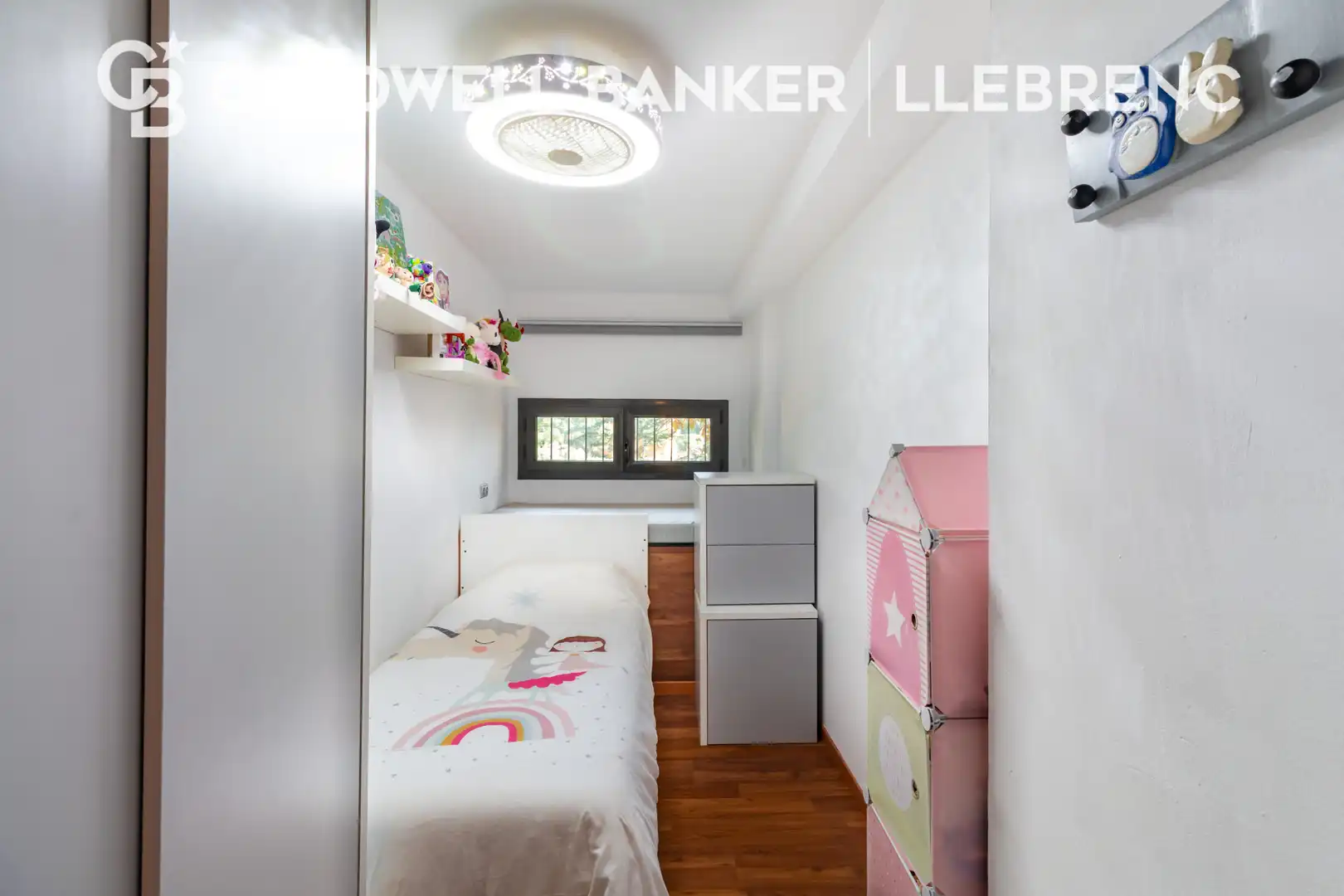 Habitación de Casa o chalet en venta en Barcelona con Aire acondicionado, Calefacción y Jardín privado