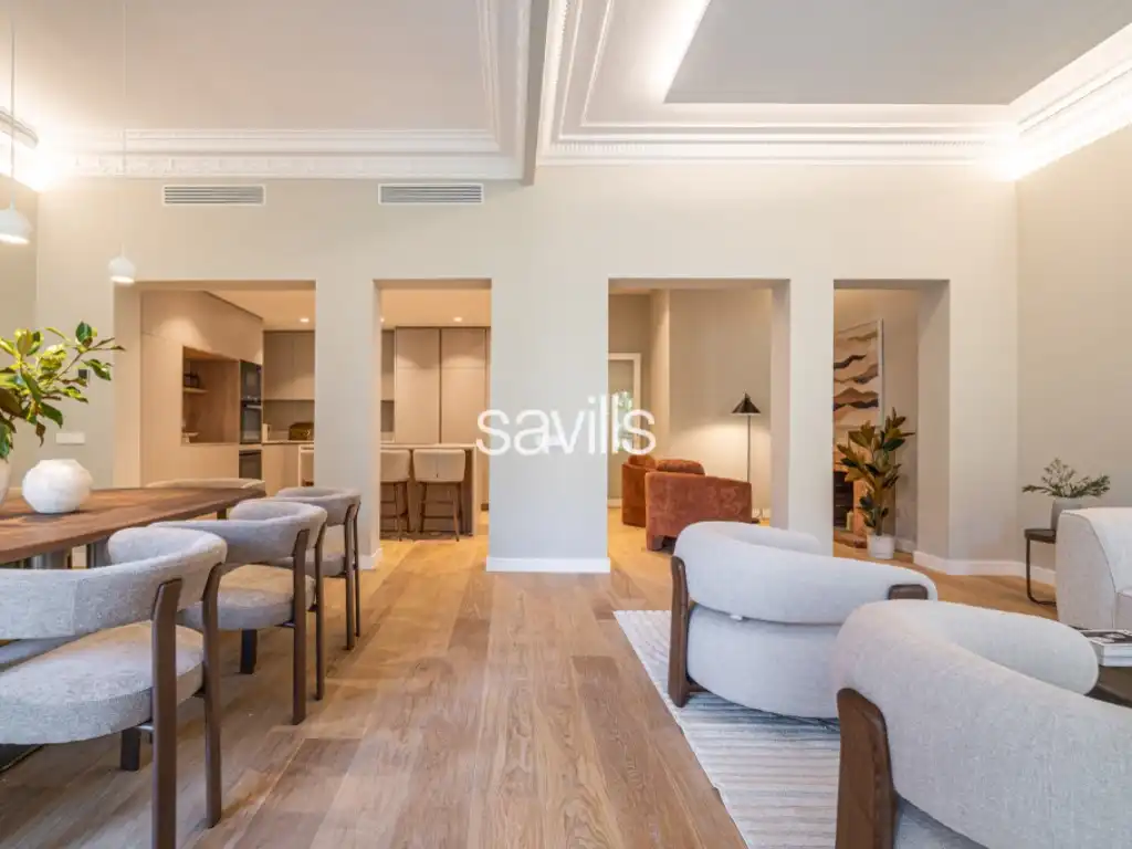 Sala de estar de Apartamento en venta en Barcelona con Aire acondicionado, Horno y Lavadora