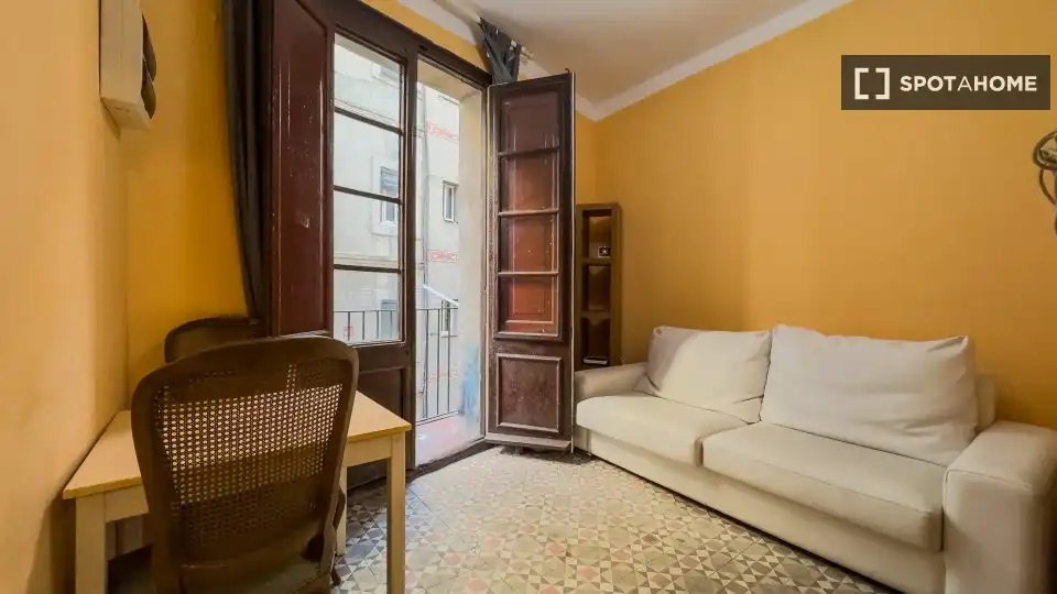 Piso de alquiler en El Raval