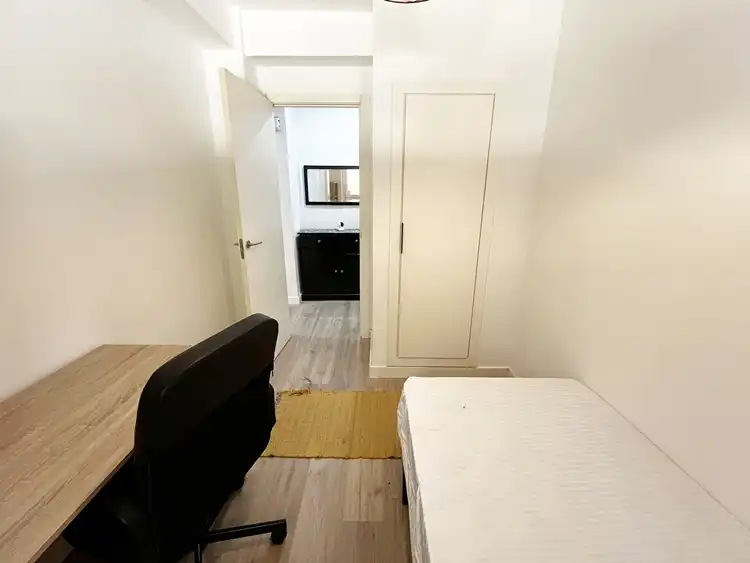 Flat for rent in Madrid  with Heating, Parquet flooring and Furnished