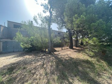 Casa rustica con balcone in vendita a Carretera la Escala 21