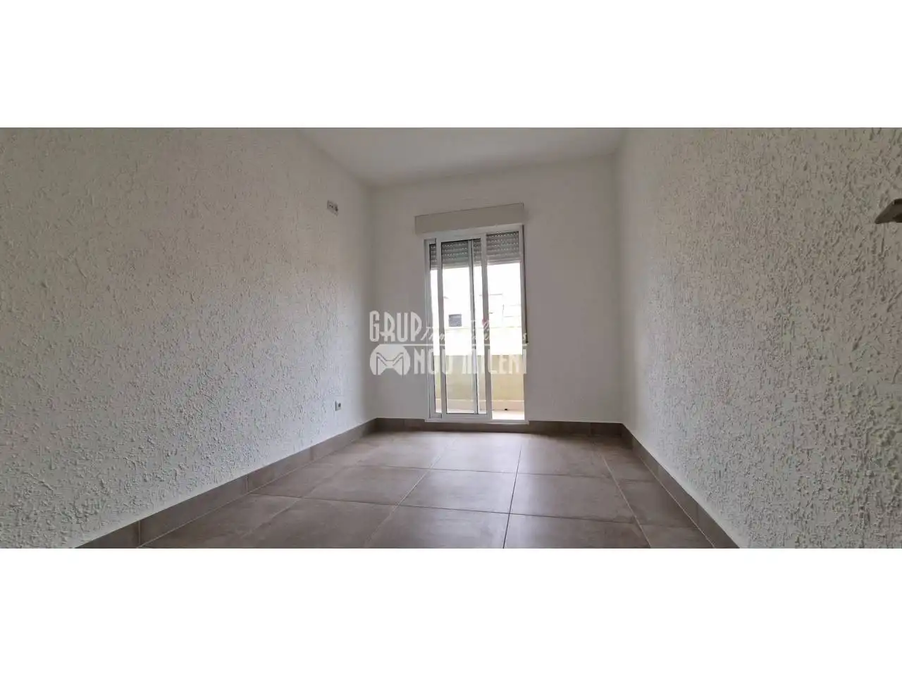 Habitación de Piso de alquiler en Catarroja con Aire acondicionado, Calefacción y Balcón