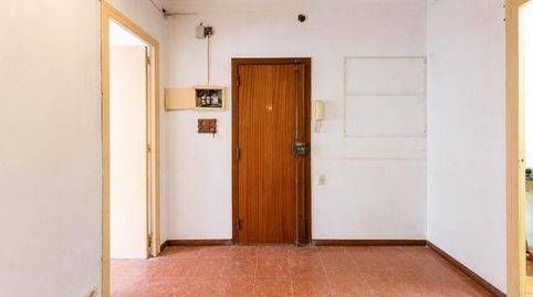 Foto 3 von Erdgeschoss zum Verkauf in Ferran Puig, El Putget i el Farró, Barcelona Capital