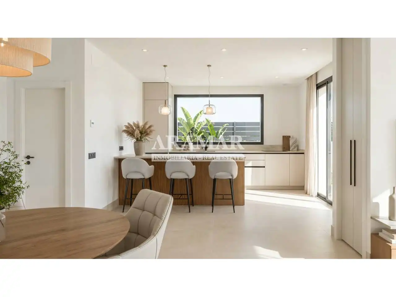Vista exterior de Casa o xalet en venda en Pego amb Aire condicionat, Jardí privat i Terrassa