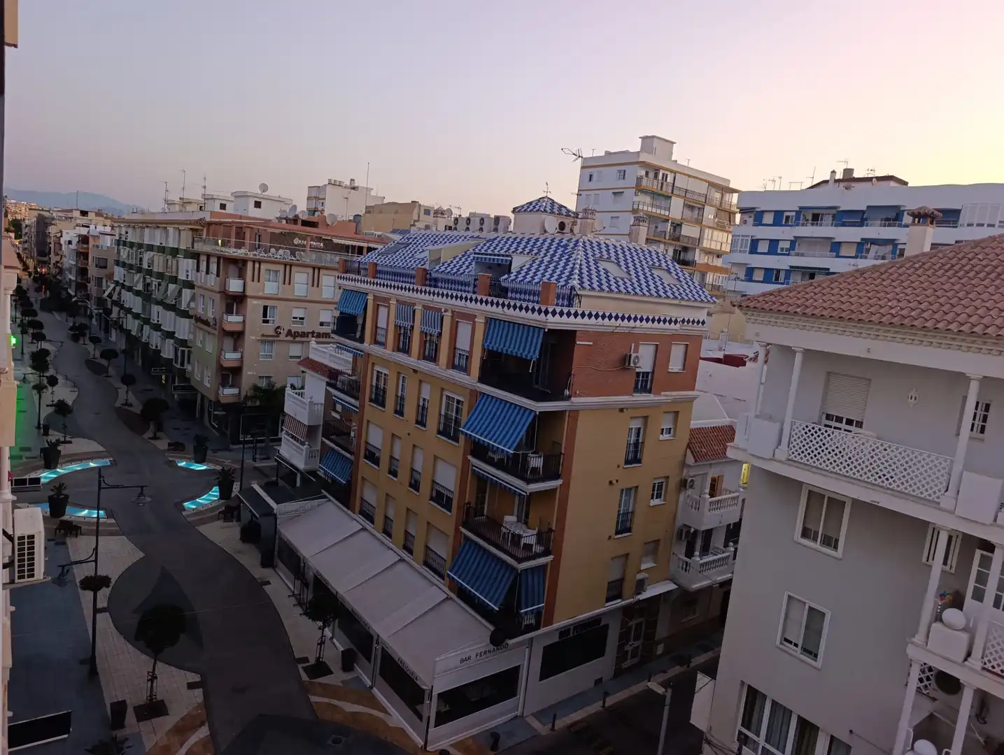 Vista exterior de Piso en venta en Vélez-Málaga con Terraza