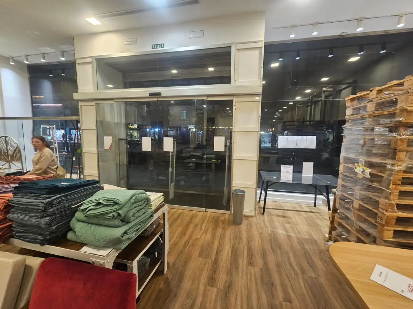 Local comercial en alquiler en Marbella Centro, imagen 3