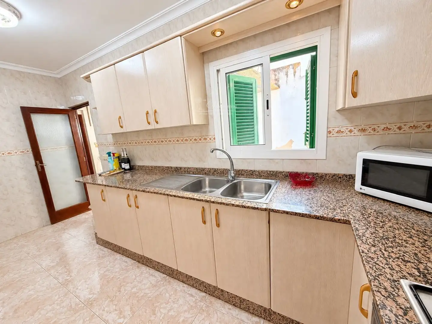 Terraced house with garden for sale in GRAN VIA COLOM, imagen 21