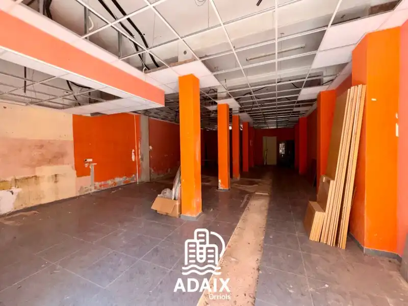 Local comercial en venta en Carrer de Colom 38, imagen 3