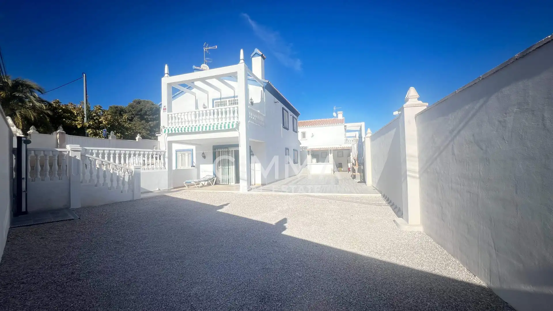 Vista exterior de Casa o chalet en venta en La Nucia con Aire acondicionado, Jardín privado y Terraza