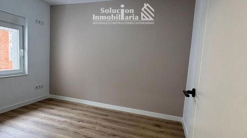 Photo 3 of Flat for sale in Obispo Ramírez de Villaescusa, 24, Garrido Norte, Salamanca Capital