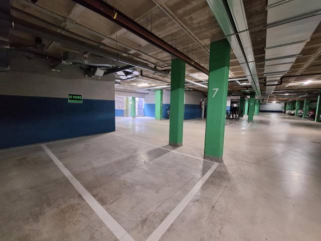 Garaje en Venta en De Pilar en Aluche