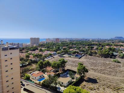 Vista exterior de Pis en venda en El Campello