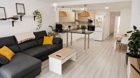 Foto 4 de Piso en venta en Marques de Bellet, Temple, Tortosa