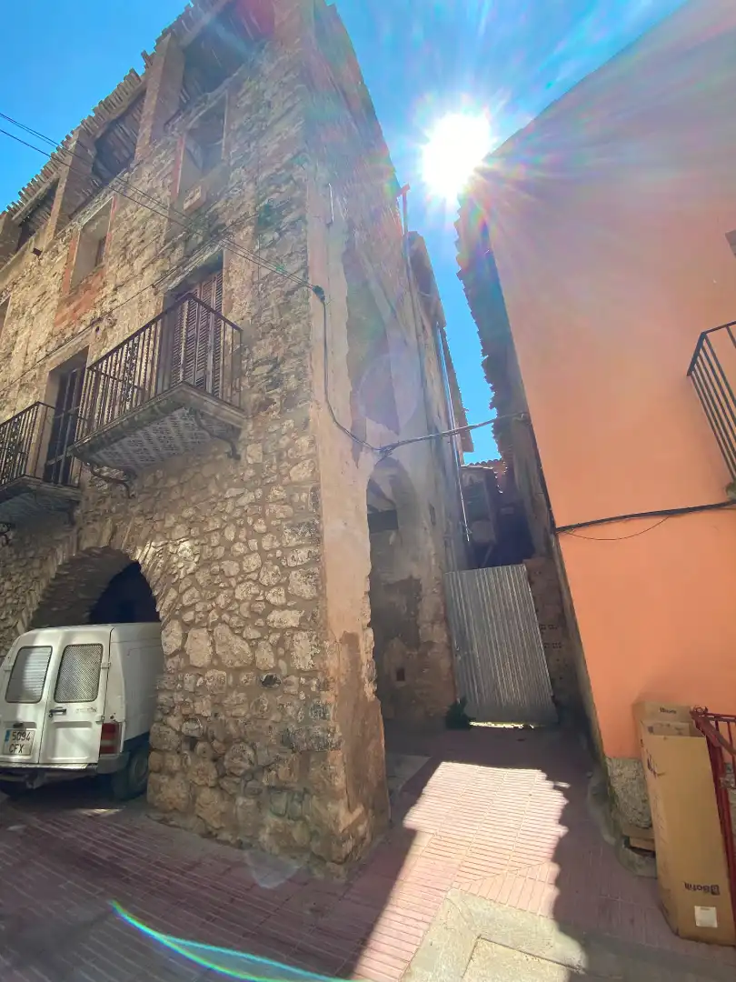 Vista exterior de Casa o xalet en venda en Organyà amb Terrassa, Traster i Balcó