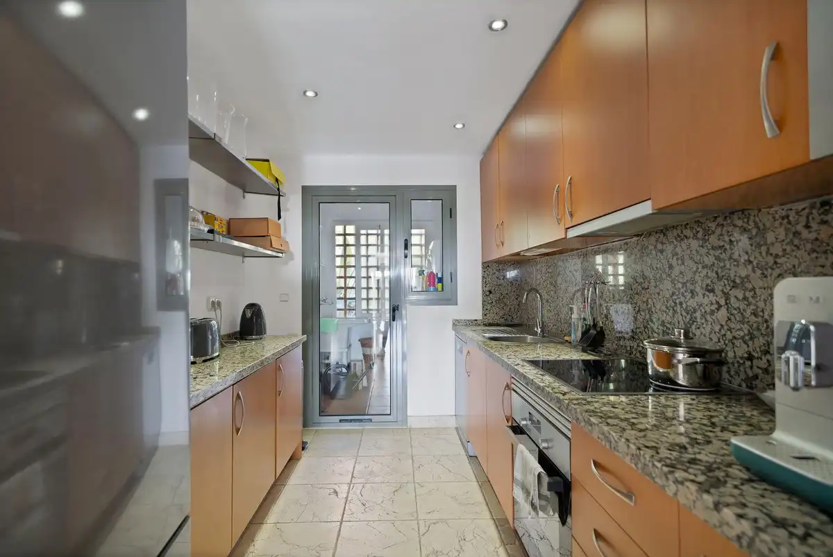 Piso con piscina en venta en Estepona - Estepona,Atalaya,Calle Nueva Atalaya, imagen 7