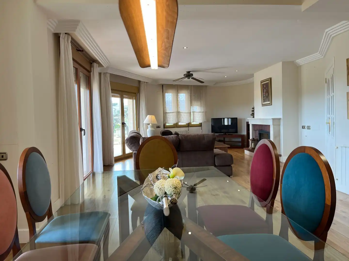 Sala d'estar de Casa o xalet en venda en Ontinyent amb Aire condicionat, Calefacció i Jardí privat