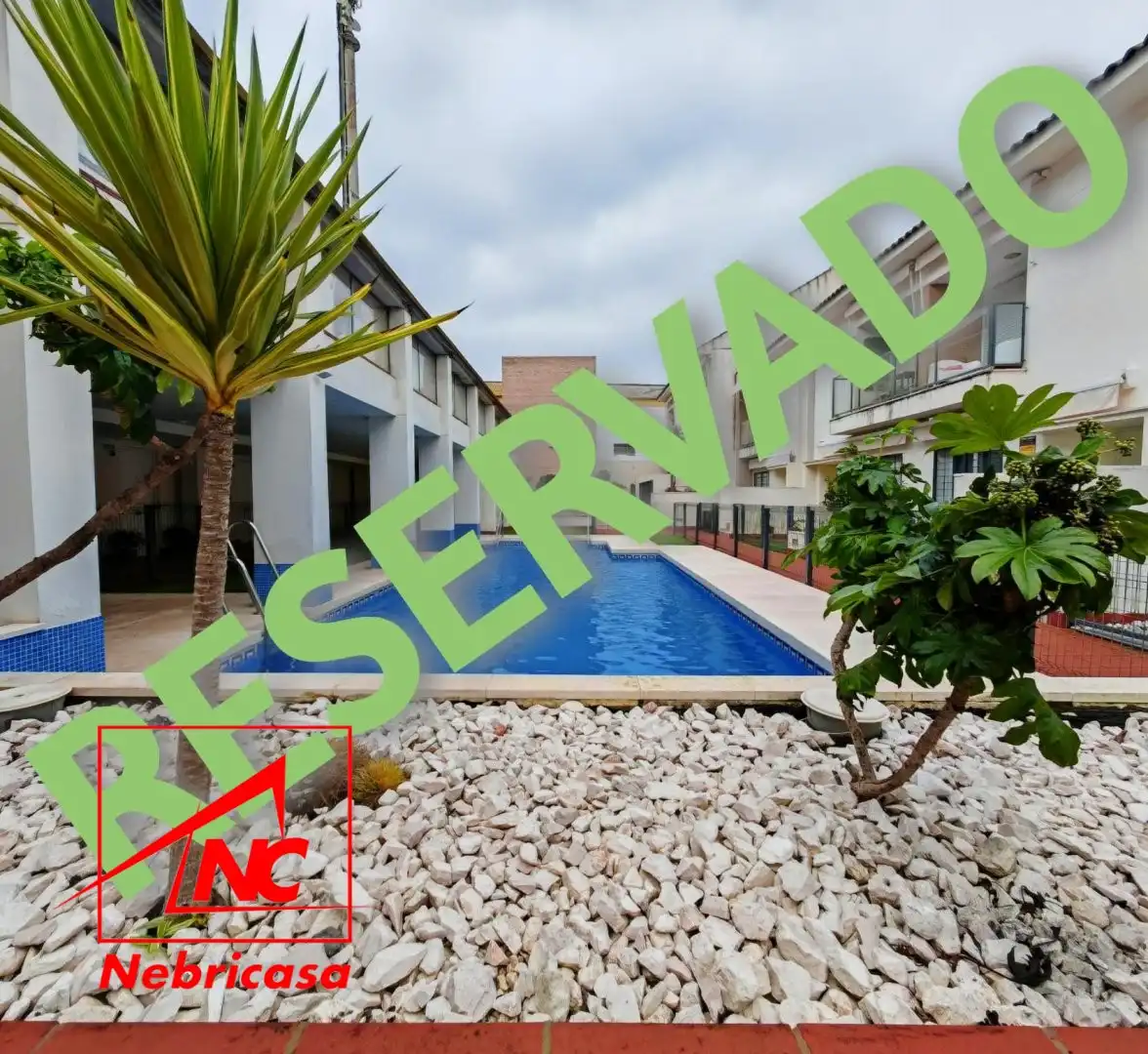 Swimming pool of Flat for sale in Sanlúcar de Barrameda  with Community pool