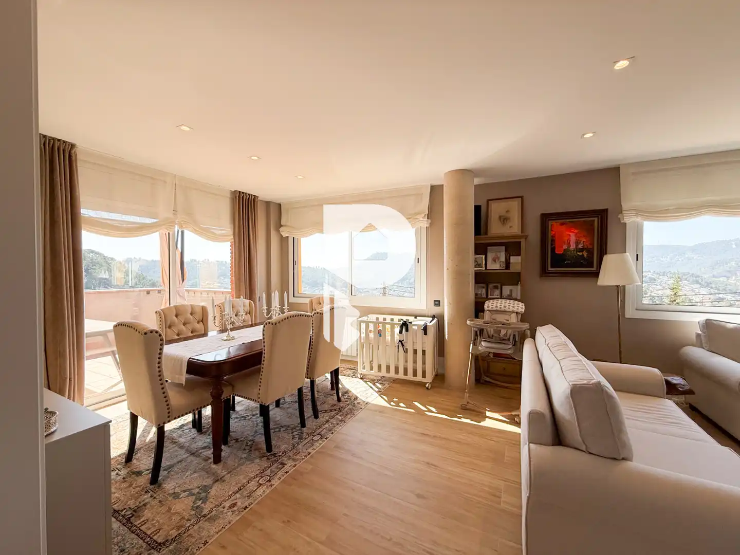 Comedor de Casa o chalet de alquiler en Vallirana con Aire acondicionado, Calefacción y Jardín privado