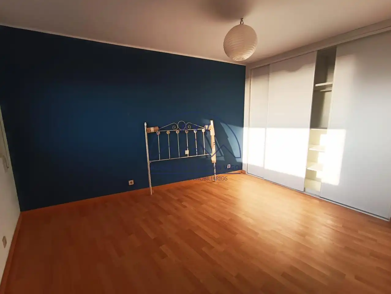 Flat for rent in Torrecedeira, Berbés - Peritos