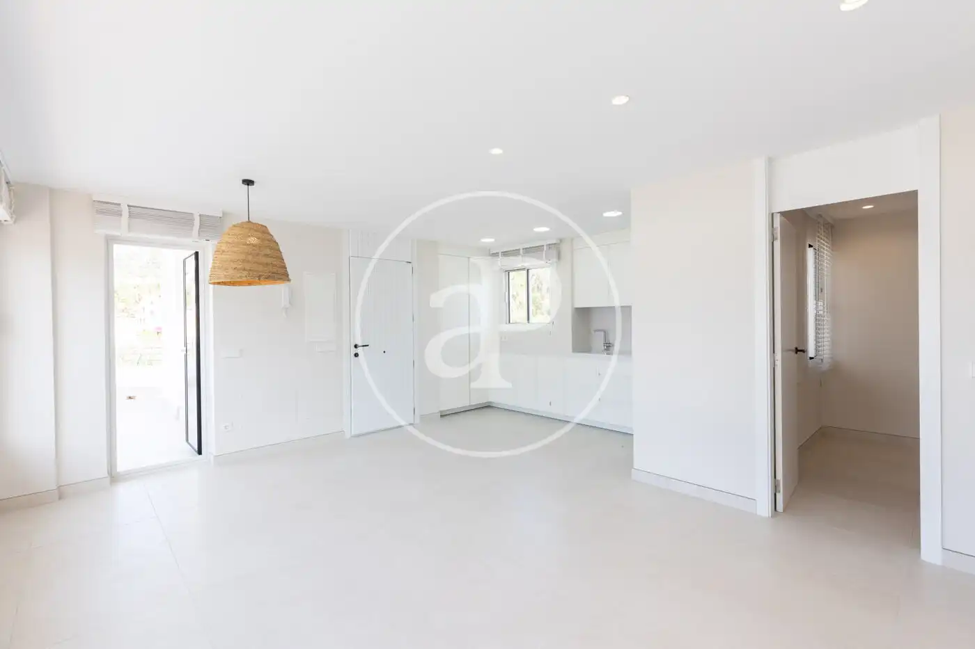 Küche von Wohnung zum Verkauf in Andratx mit Klimaanlage, Heizung und Privatgarten