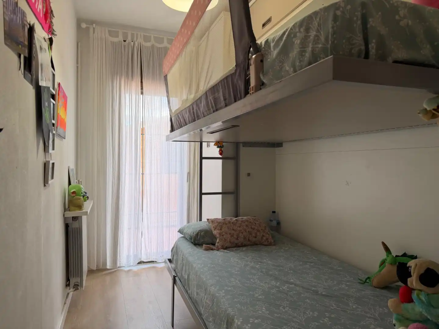 Dormitori de Pis en venda en Mataró amb Aire condicionat, Calefacció i Parquet