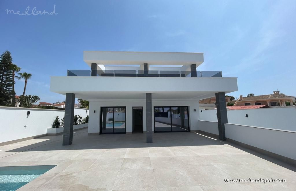 Vista exterior de Casa o chalet en venta en Rojales con Aire acondicionado, Calefacción y Terraza