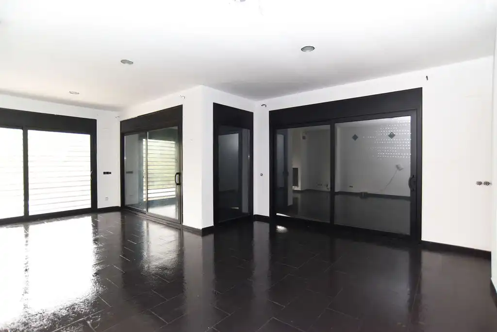 Villa mit Terrasse zum Verkauf in Carrer Mallorca, imagen 2