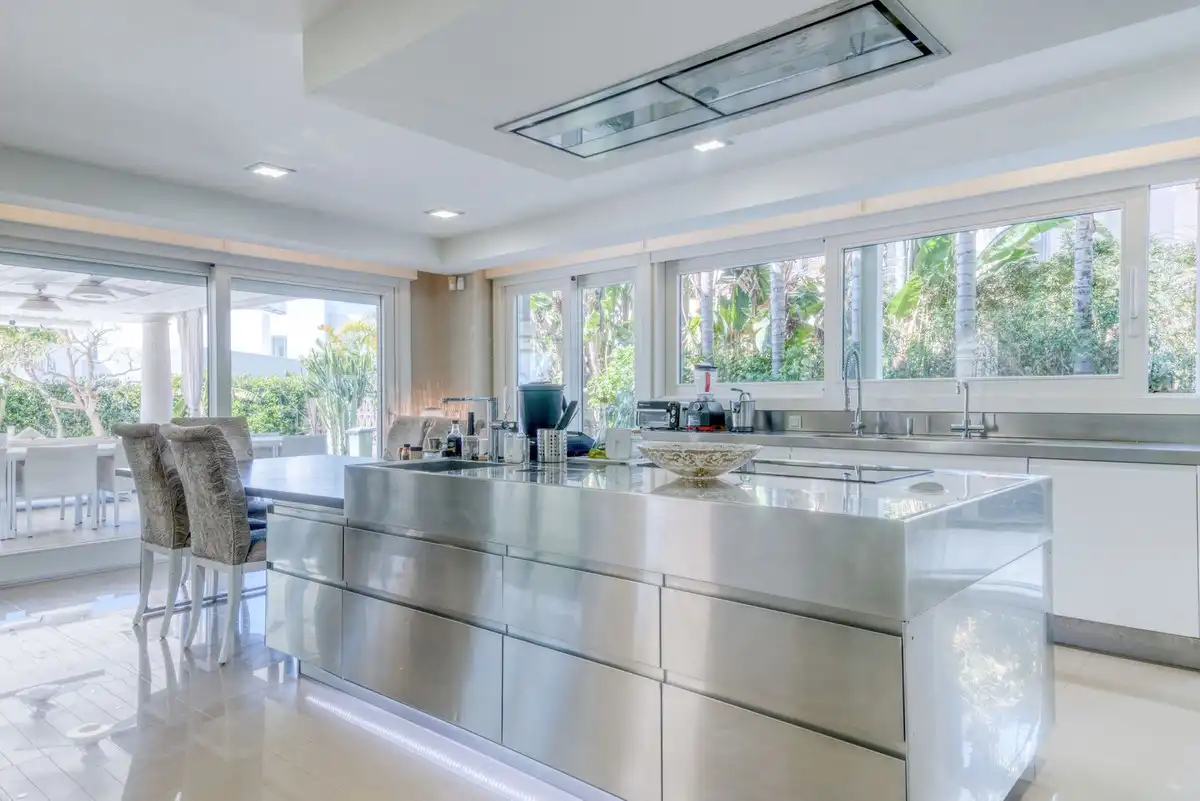 Villa mit Pool zum Verkauf in Río Real - Los Monteros, imagen 10