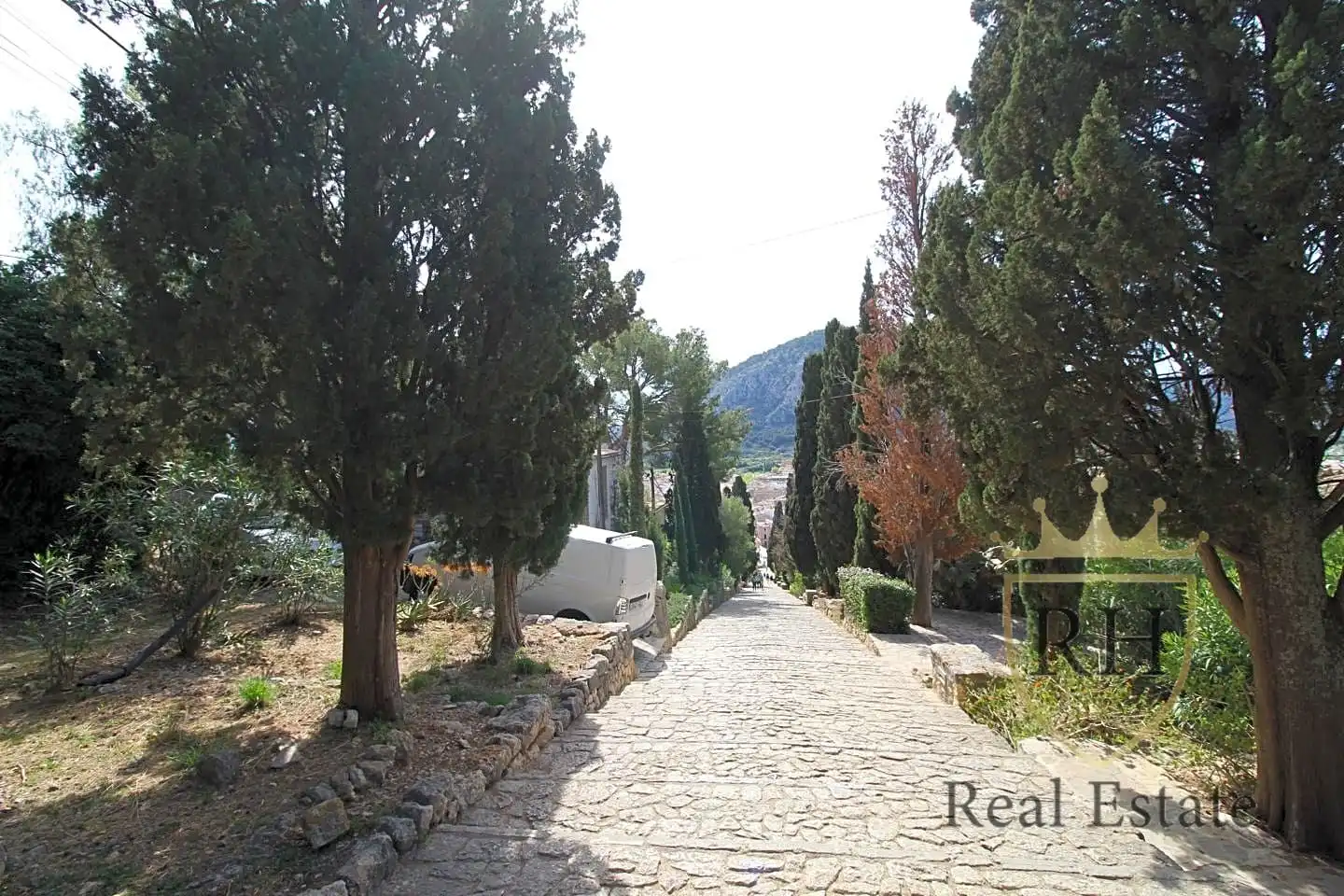 Vista exterior de Casa o xalet en venda en Pollença amb Aire condicionat, Jardí privat i Terrassa