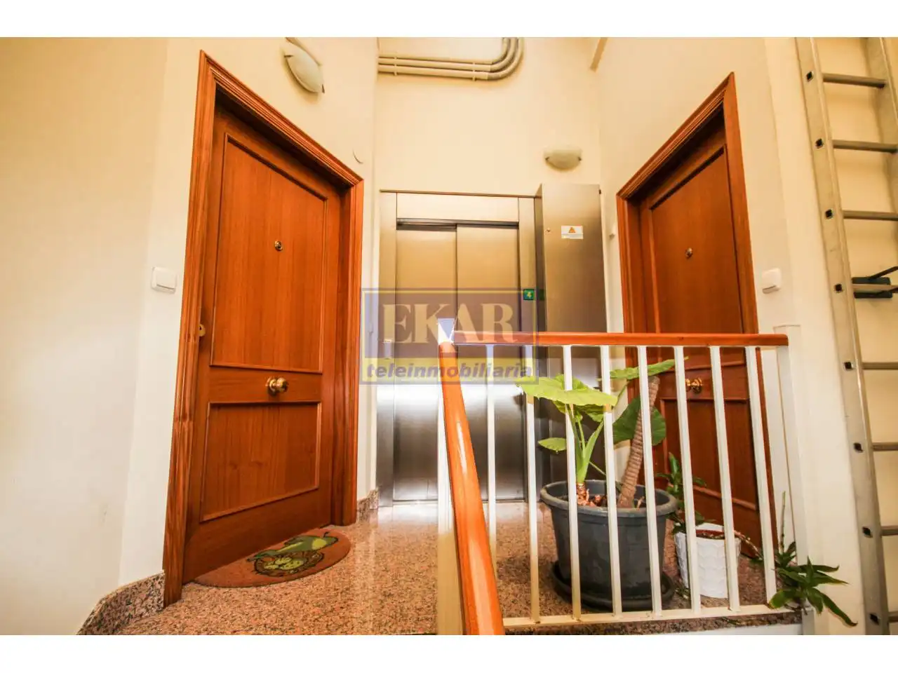 Dúplex en venta en Irun  con Calefacción y Balcón