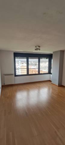 Piso en Venta en Estación - Universidad