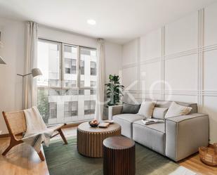 Sala d'estar de Apartament de lloguer en  Barcelona Capital amb Aire condicionat, Calefacció i Moblat