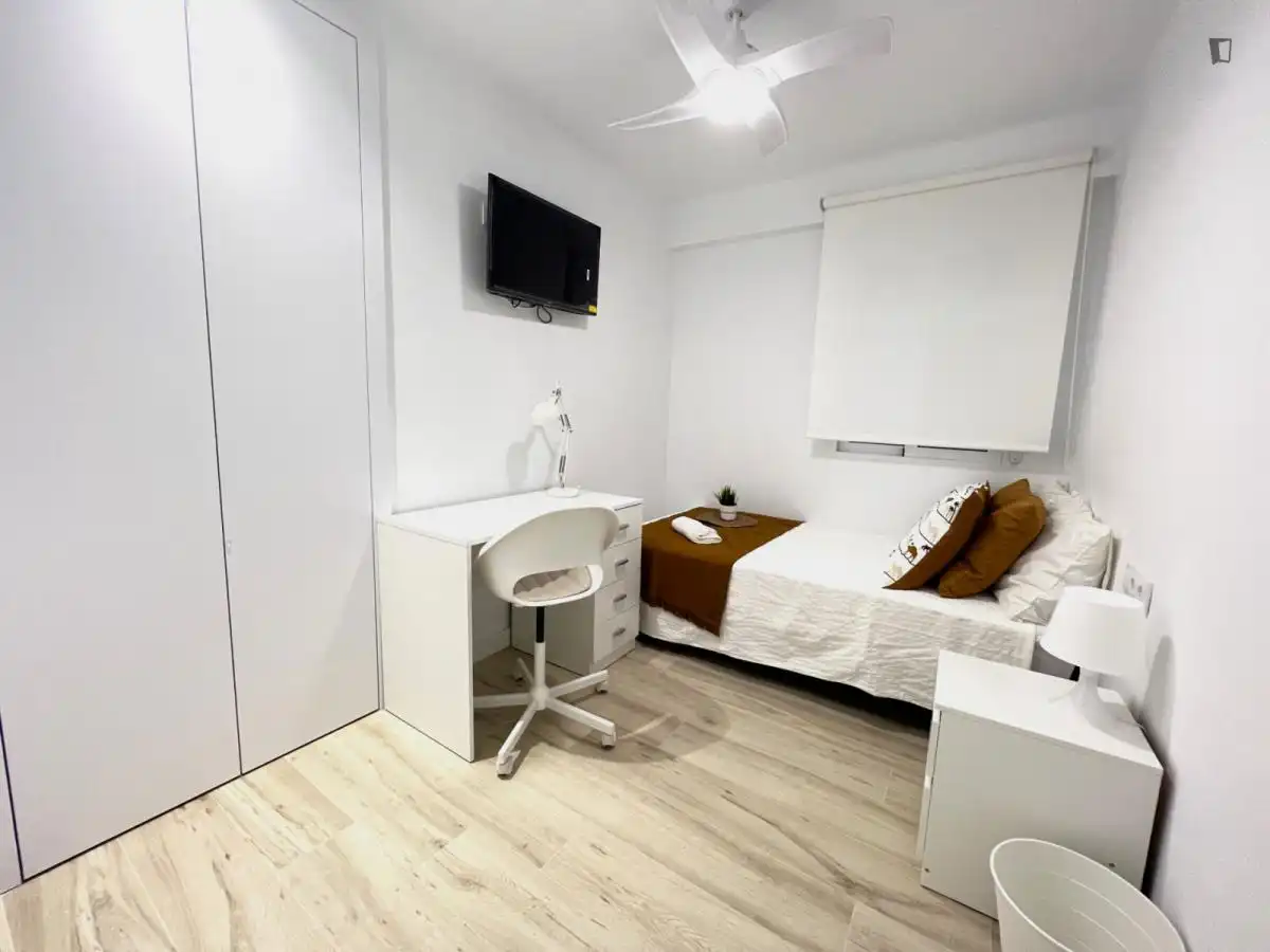 Zimmer in La Bega Baixa - Plaza Xúquer