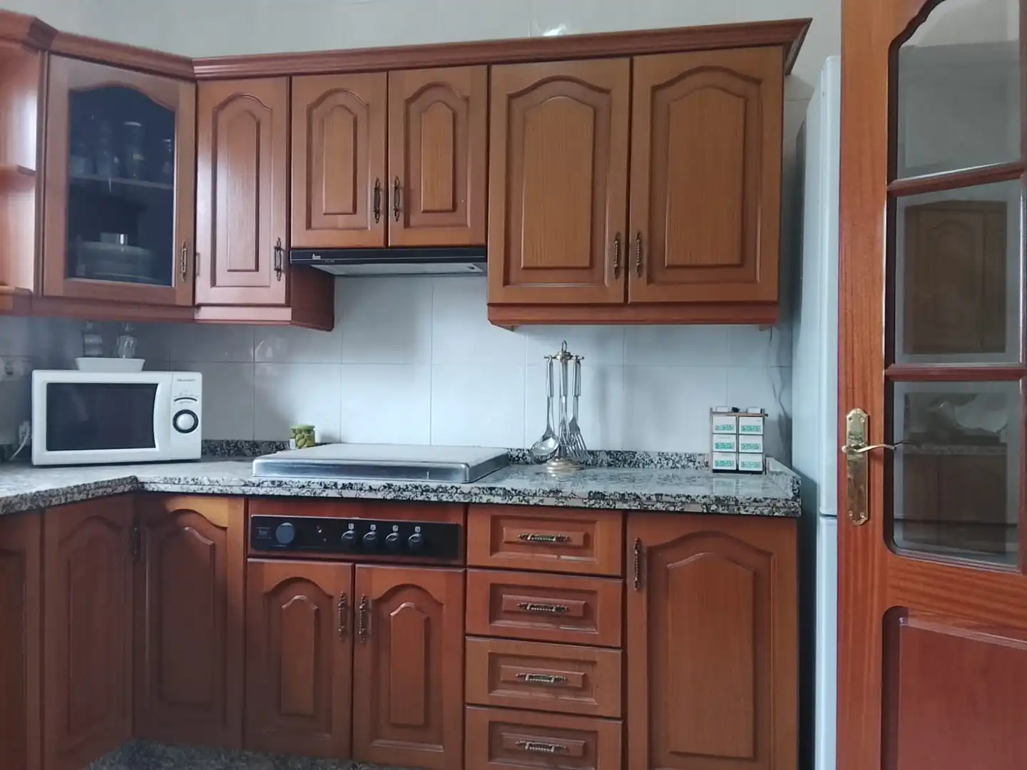 Cuina de Finca rústica en venda en Córdoba amb Aire condicionat, Calefacció i Jardí privat