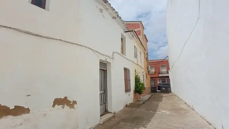 Vista exterior de Casa o chalet en venta en Casas-Ibáñez