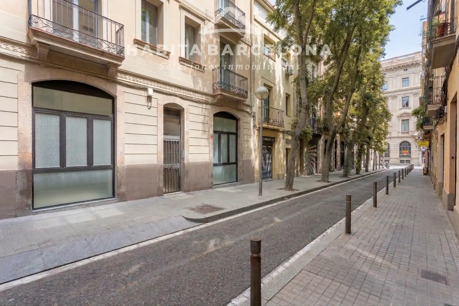 Vista exterior de Dúplex en venta en Barcelona con Aire acondicionado, Calefacción y Jardín privado
