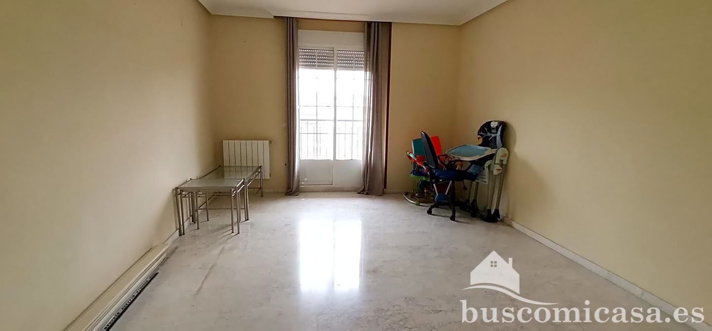 Living room of Duplex for sale in Linares  with Air Conditioner, Heating and Terrace