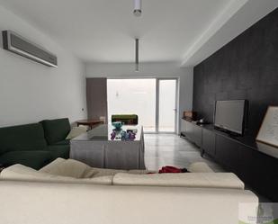 Living room of House or chalet for sale in Bollullos Par del Condado  with Air Conditioner, Heating and Terrace