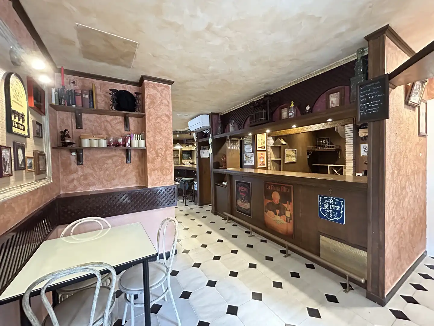 Local comercial en venta en Carrer de la Roca Grossa, imagen 5