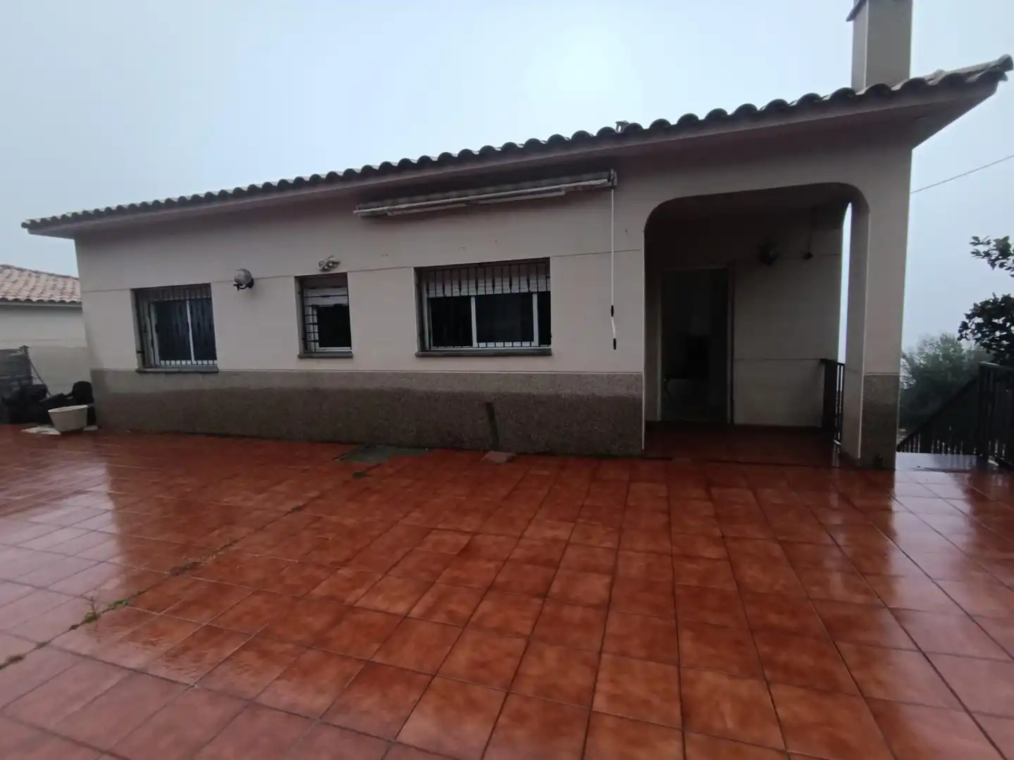 Vista exterior de Casa o chalet de alquiler en Bigues i Riells del Fai con Terraza, Amueblado y Balcón